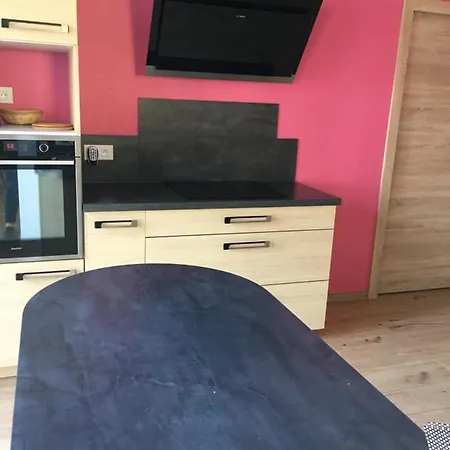 منزل للإقامة Inclus Au Calme Dans Ambiance Chaleureuse Diner Possible *